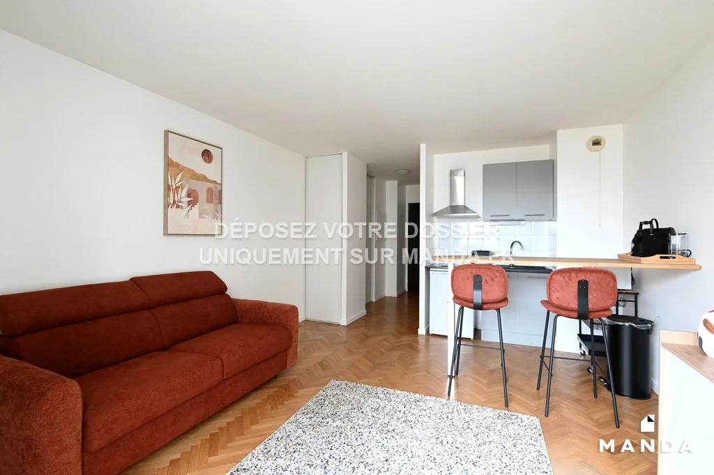 Flat Rue Saint-Lô in Courbevoie