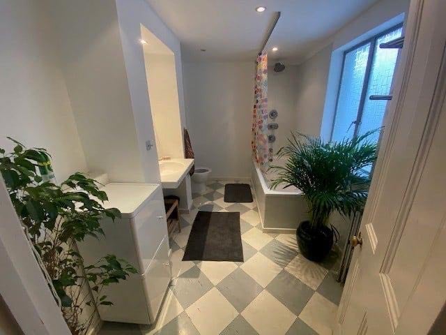 Room Kenilworth Road in Greater London