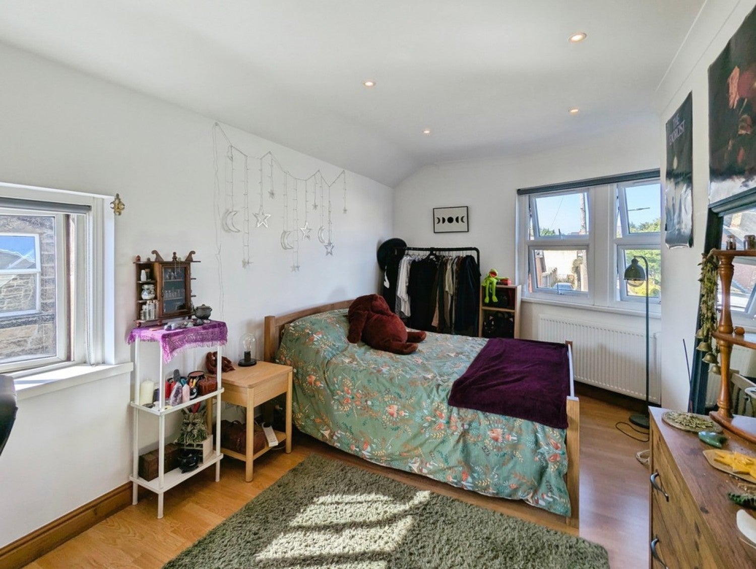 Flat Leeds Road in Harrogate