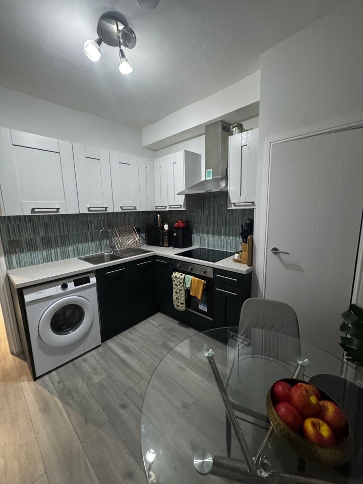 Room Remington Street in Greater London