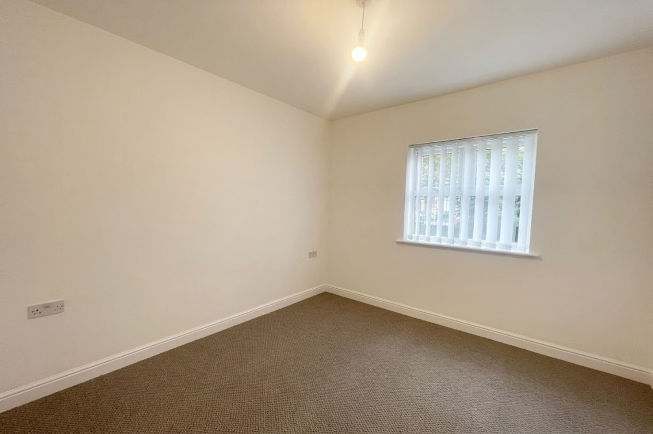 Flat Sydney Street in Trafford