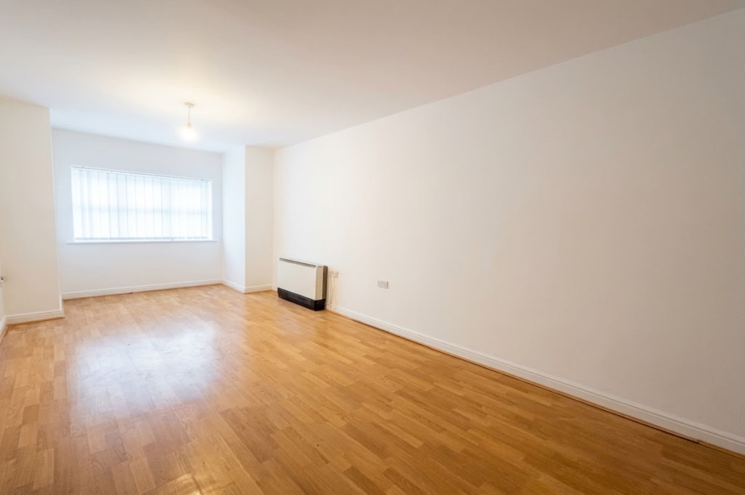 Flat Sydney Street in Trafford