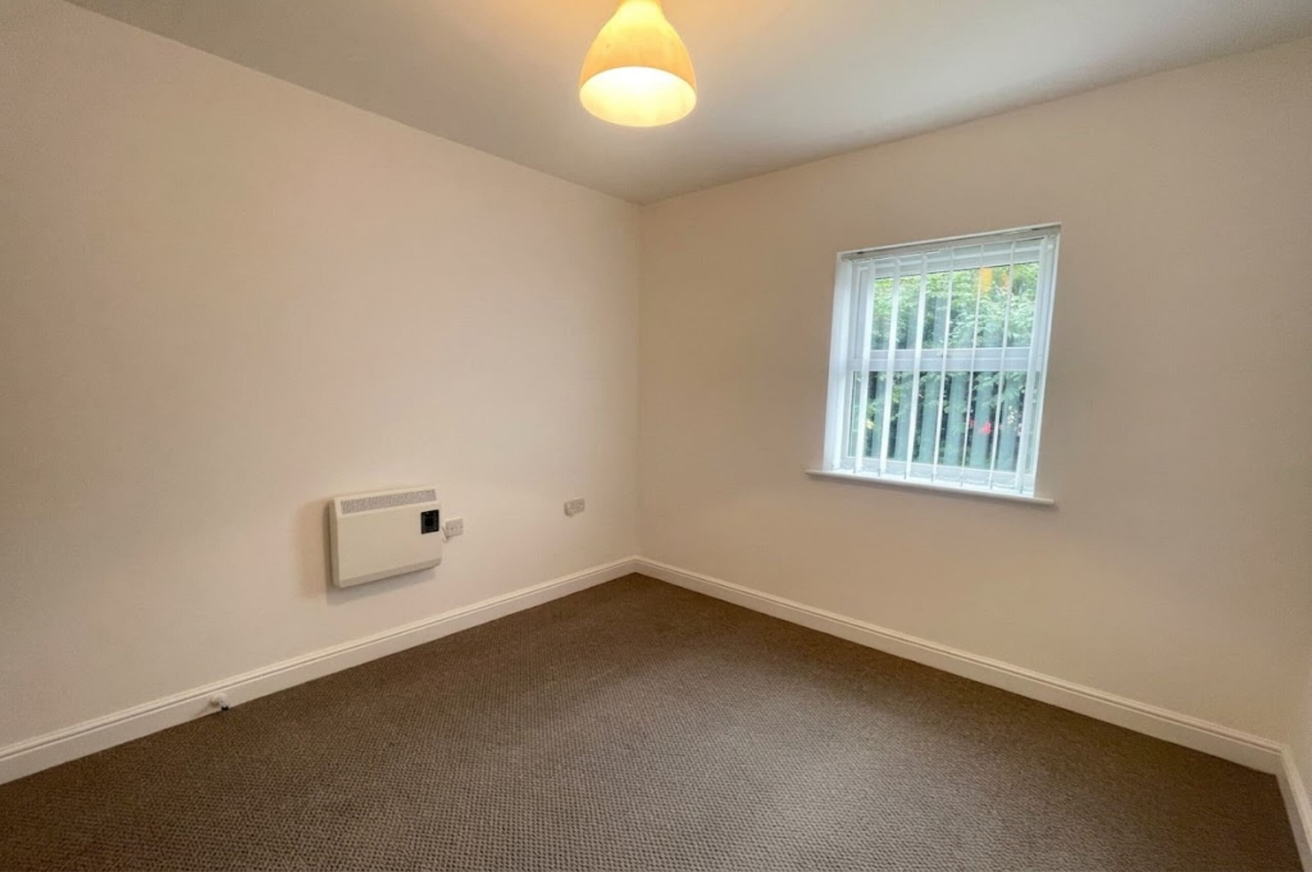 Flat Sydney Street in Trafford