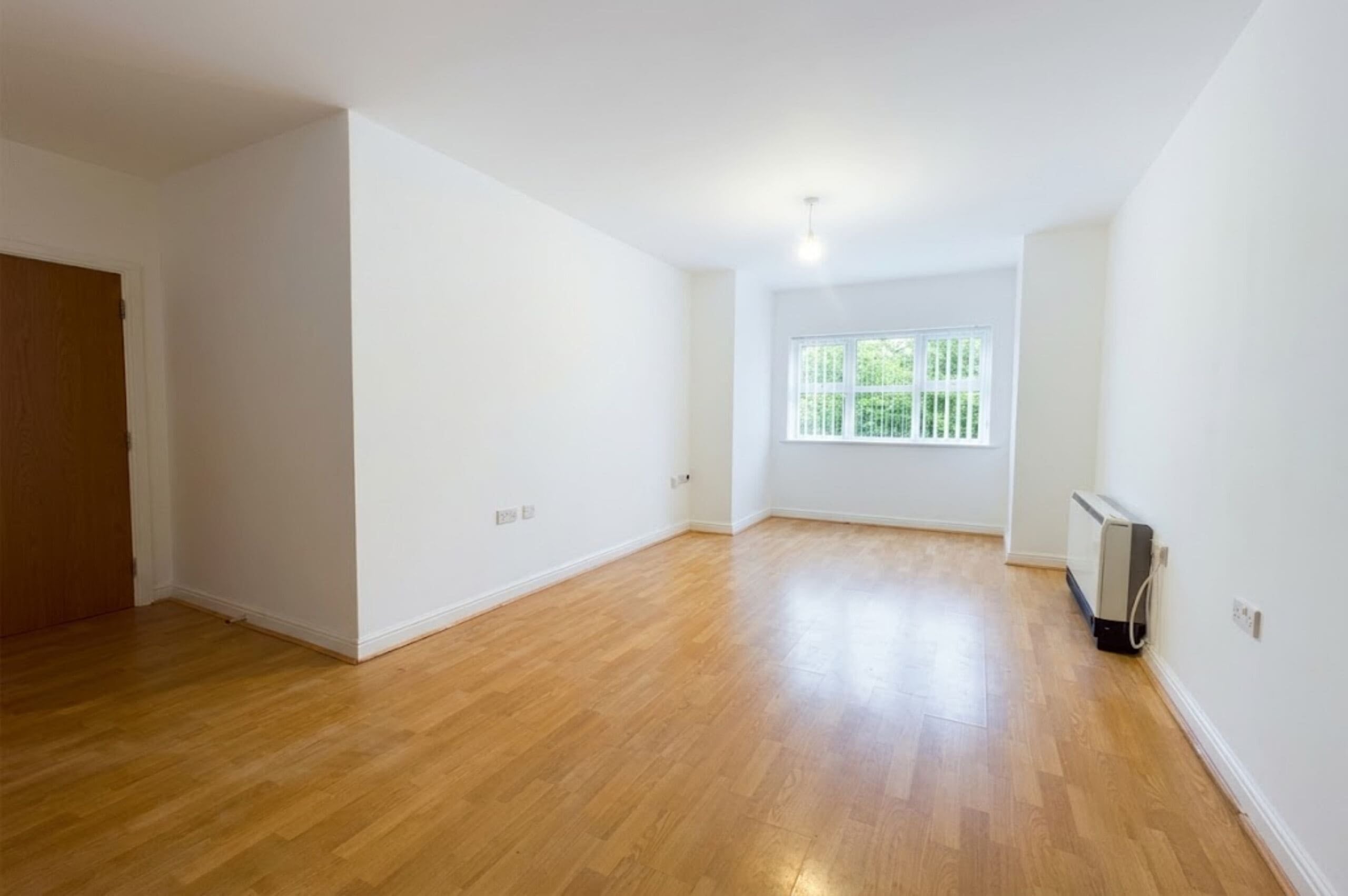Flat Sydney Street in Trafford