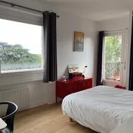 Room Chemin de la Sauvegarde in Écully