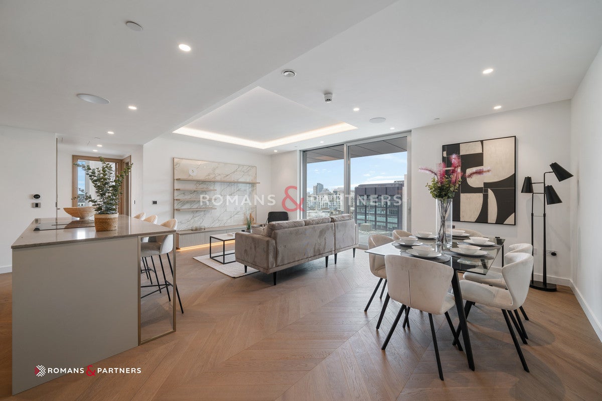 Flat Minories in City of London