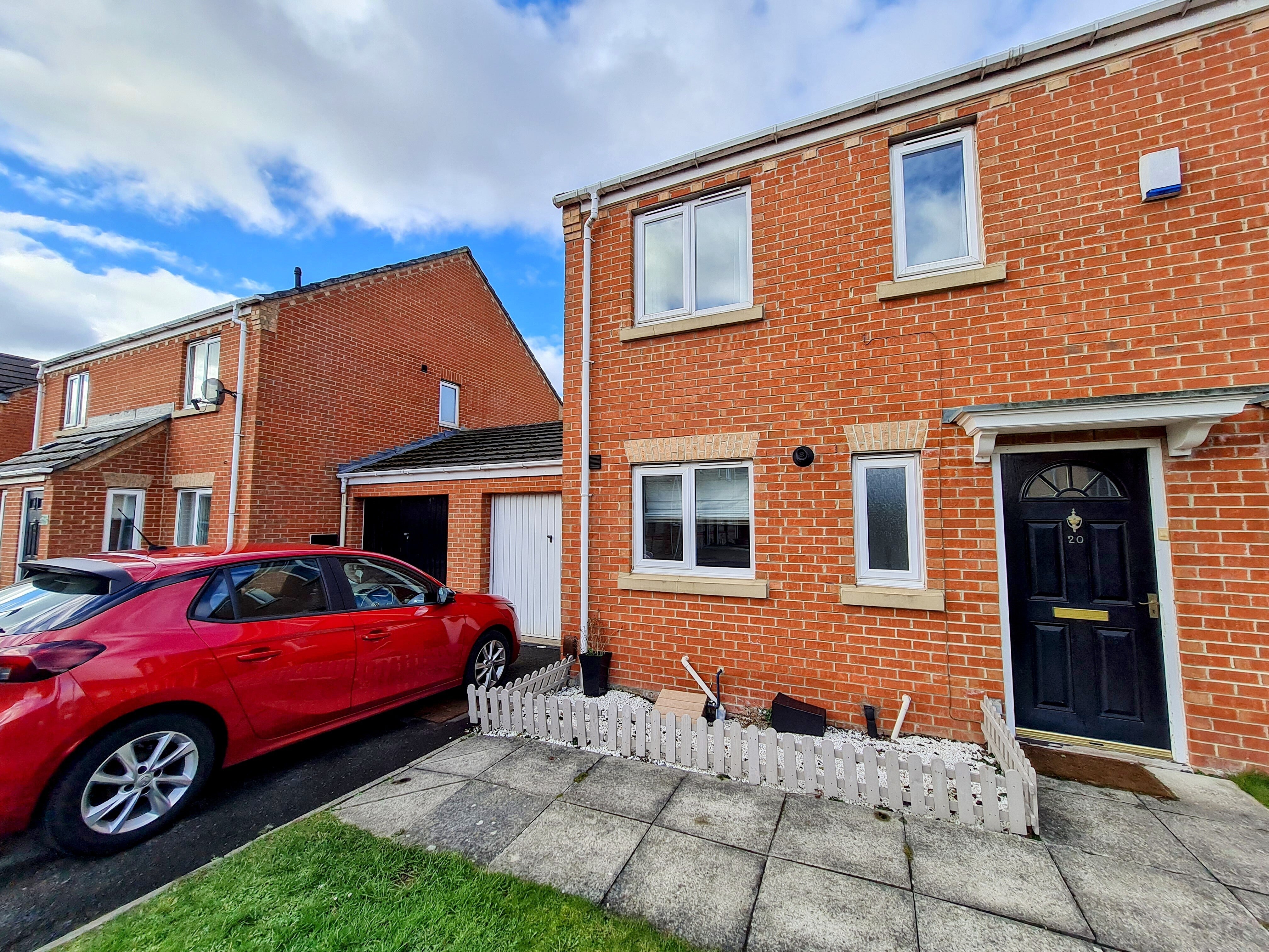 House Ridgewood Close in Darlington
