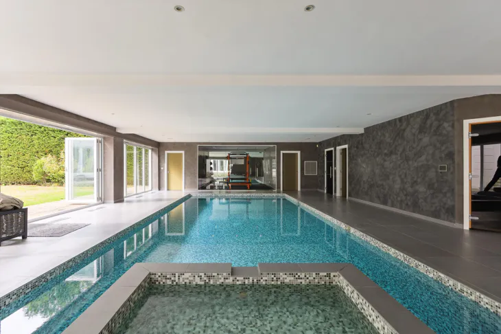 House Percival Close in Elmbridge