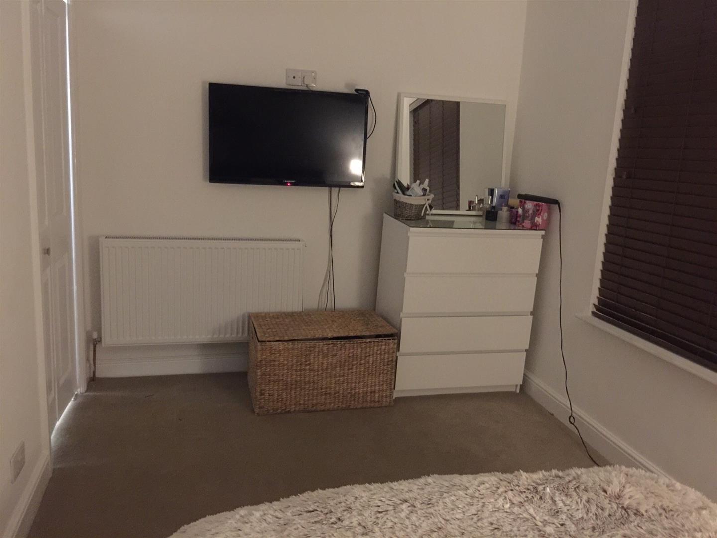 Room Devizes Road in Salisbury