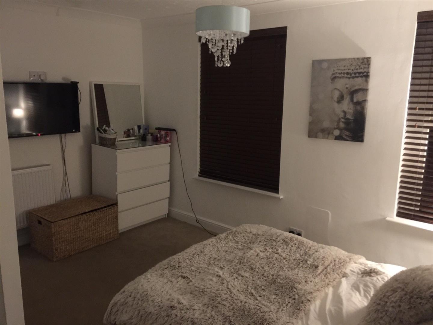 Room Devizes Road in Salisbury