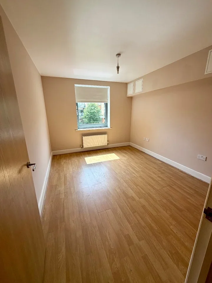 Flat Wallis Place in Maidstone