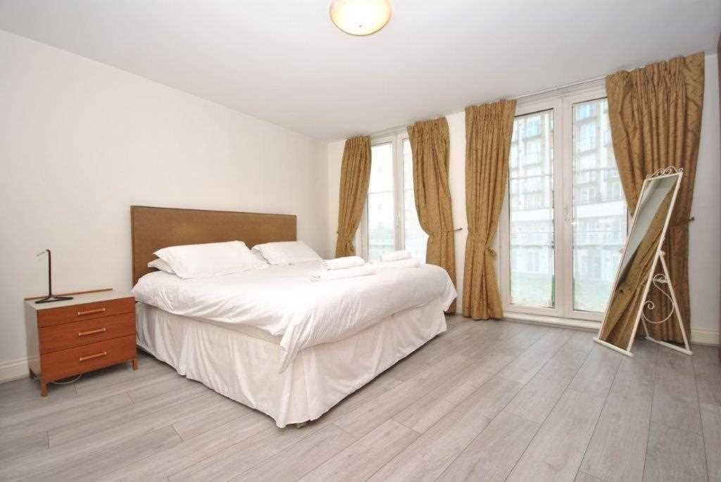 Flat Palgrave Gardens in City of Westminster