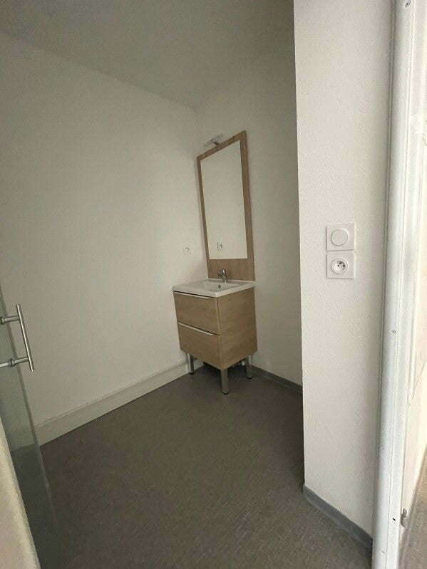 Appartement Route d'Avignon à Nîmes