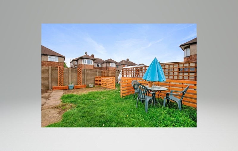 Room Byards Croft in Greater London