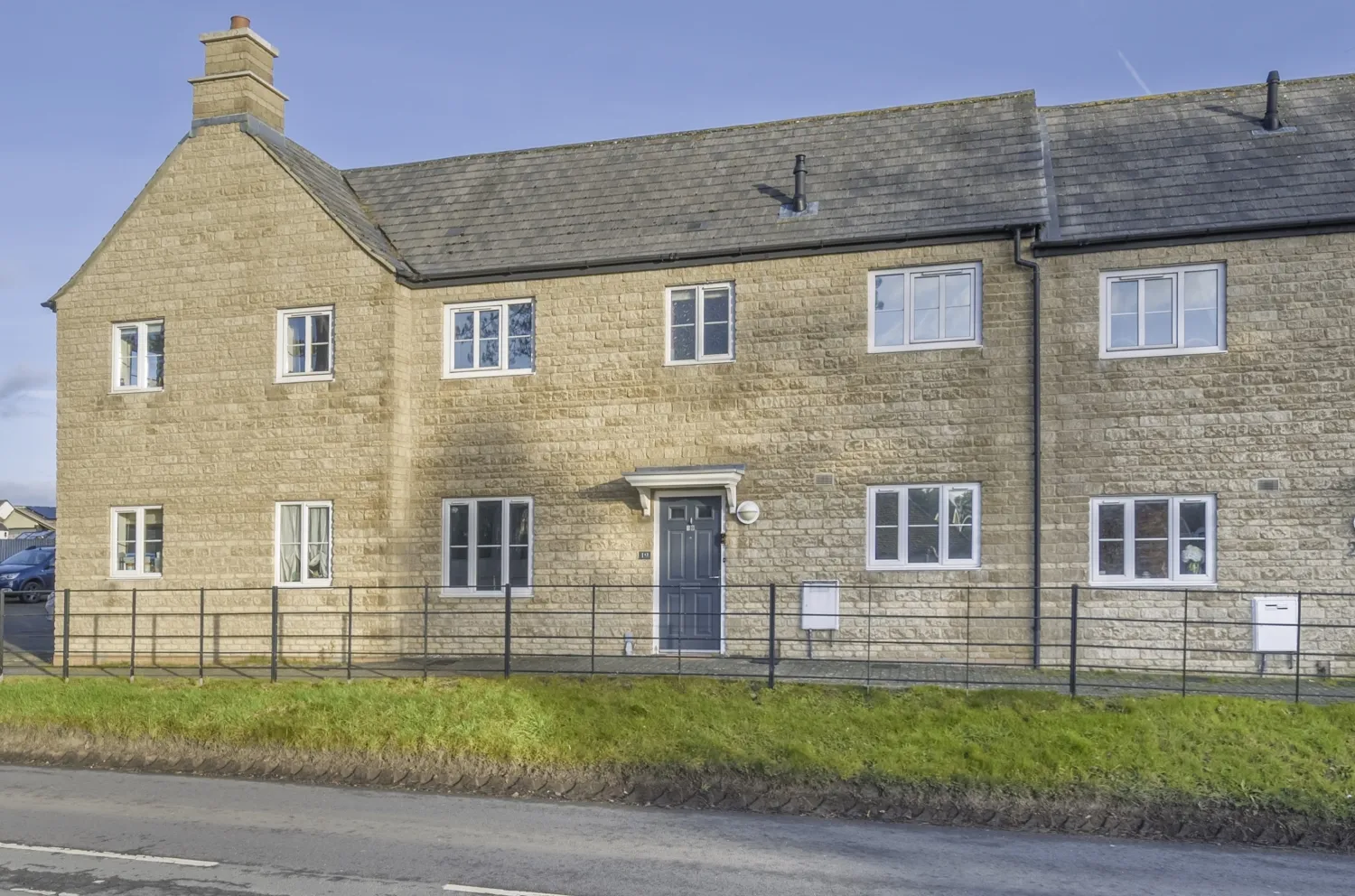 House Minot Close in Malmesbury