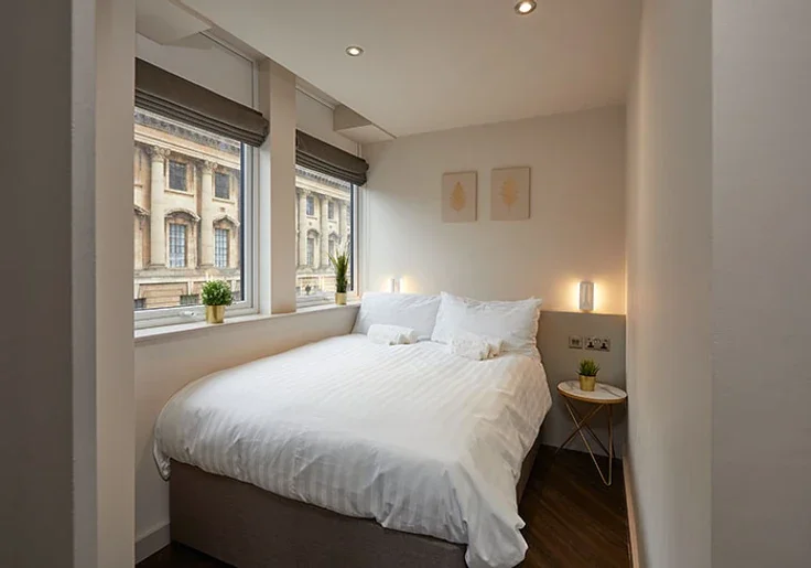 Room Alfred Gelder Street in Hull