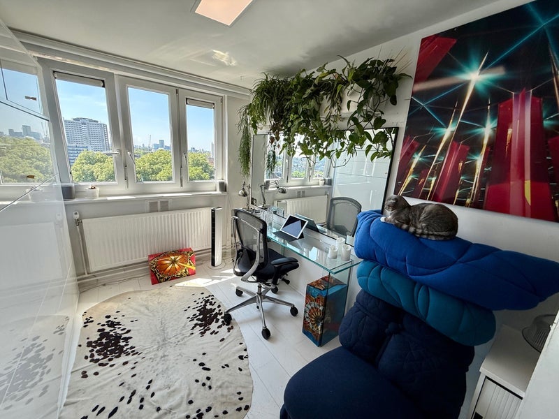 Room Goswell Road in Greater London
