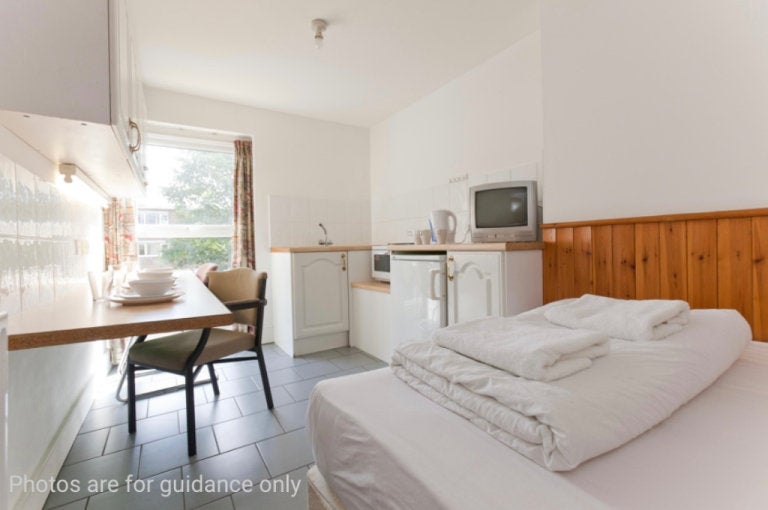 Flat Belsize Park in Greater London