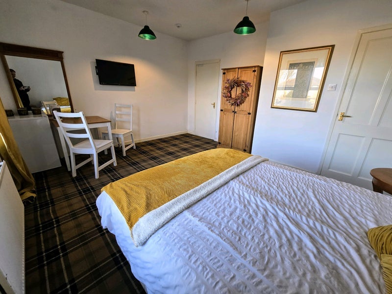 Room Croxteth Road in Liverpool