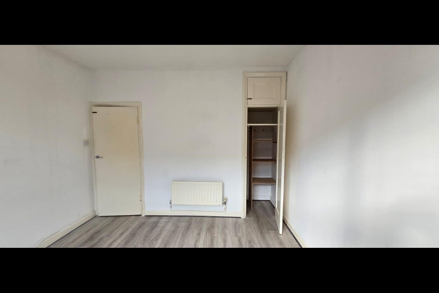 Room Burnt Ash Hill in Greater London