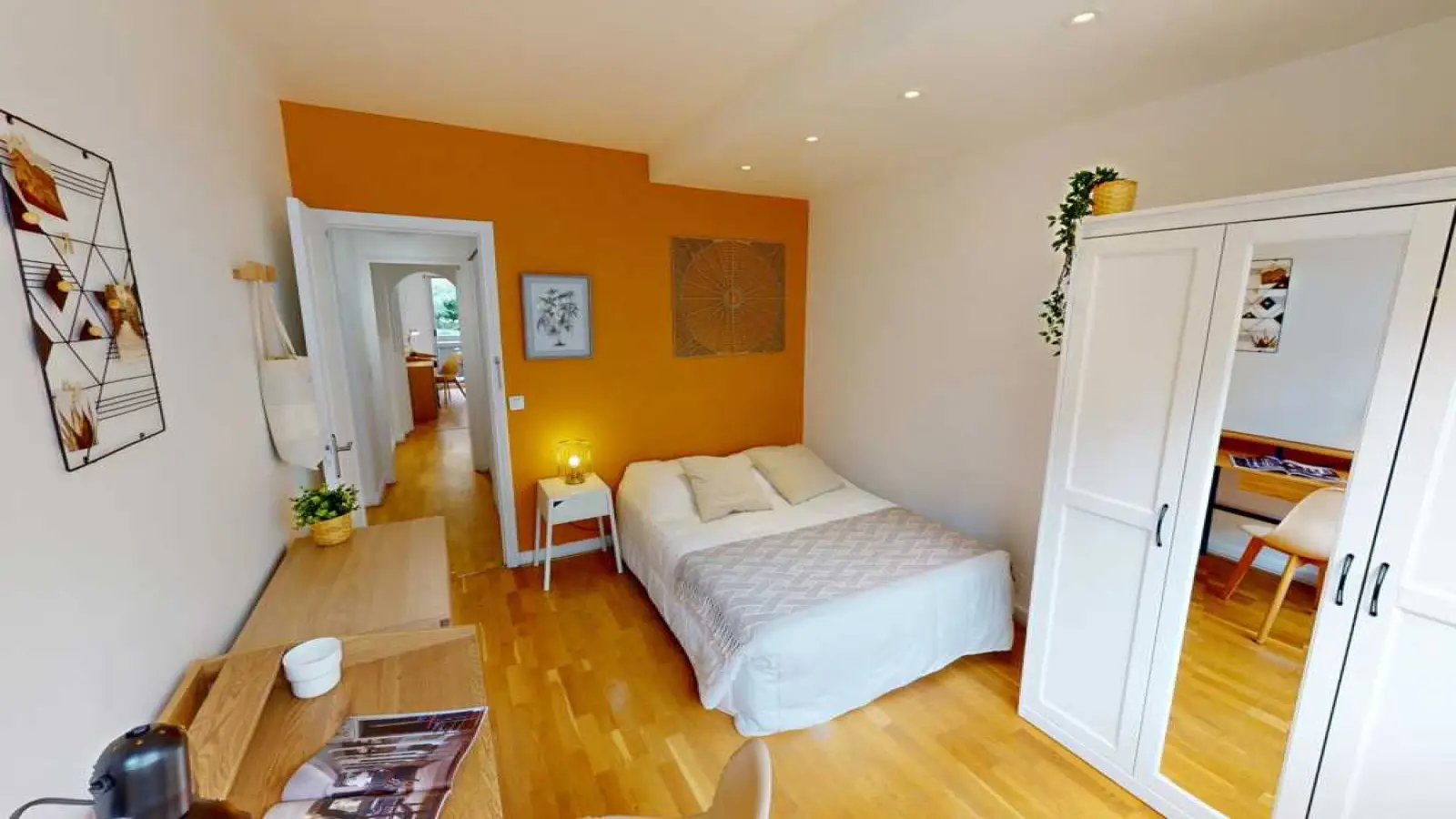 Flat Boulevard Gouvion-Saint-Cyr in Paris