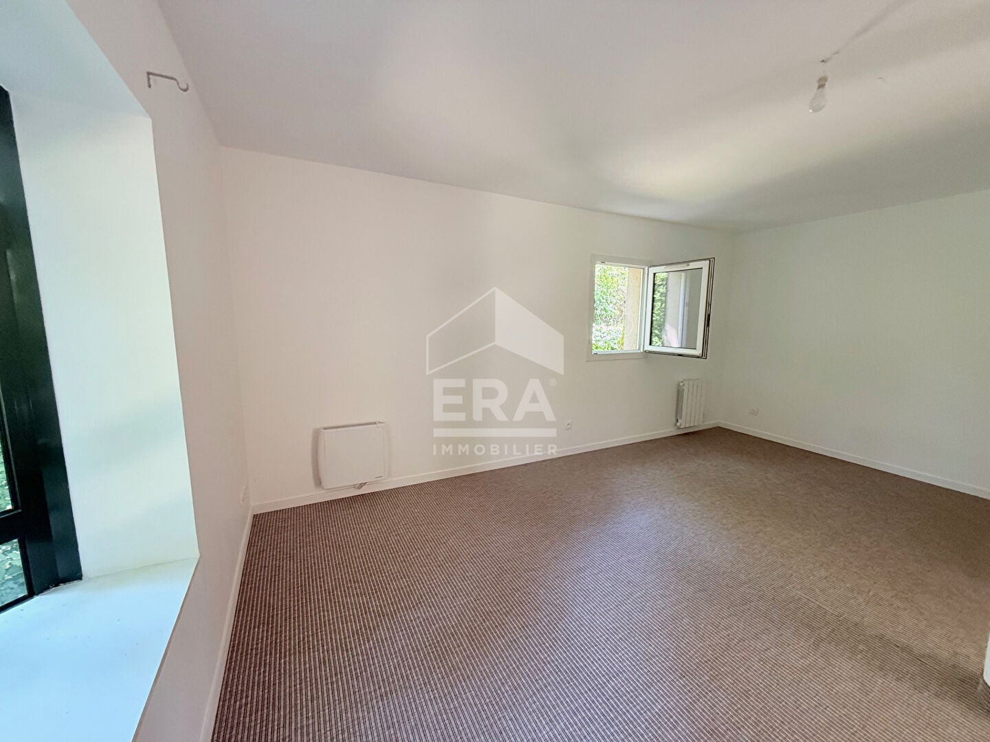 Flat Rue Raoul Dautry in Gif-sur-Yvette