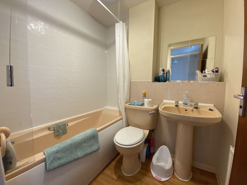 House Paddock Close in Bristol