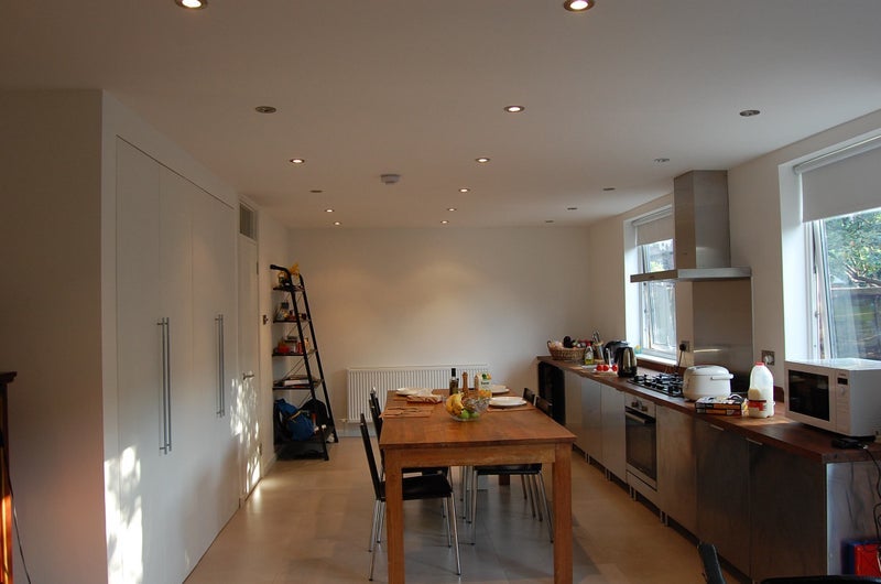 Room Dowdeswell Close in Greater London