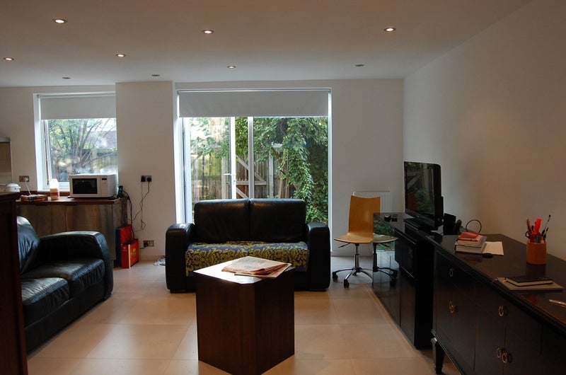 Room Dowdeswell Close in Greater London