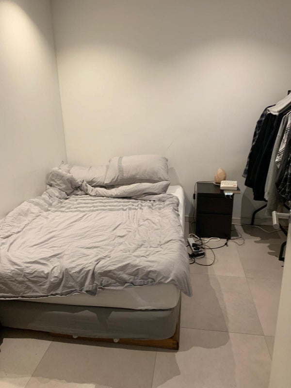 Room Dowdeswell Close in Greater London