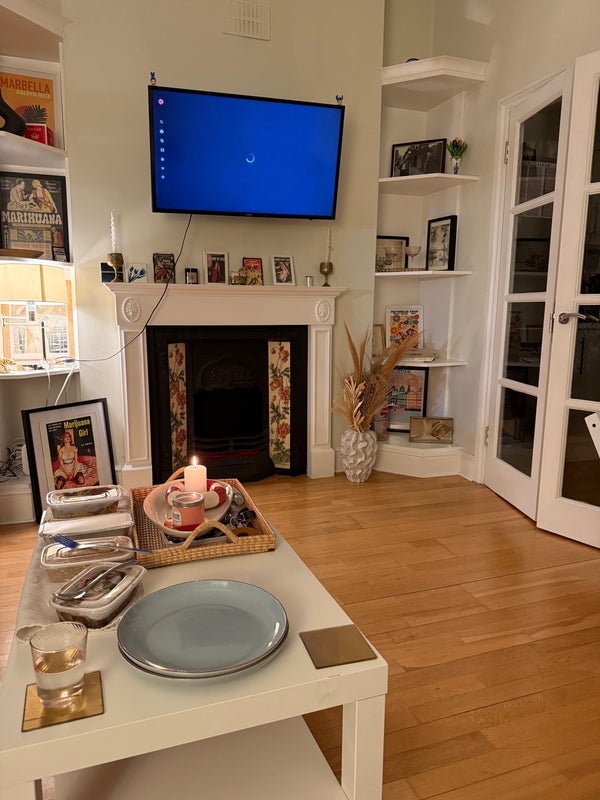 Flat Holmewood Road in Greater London
