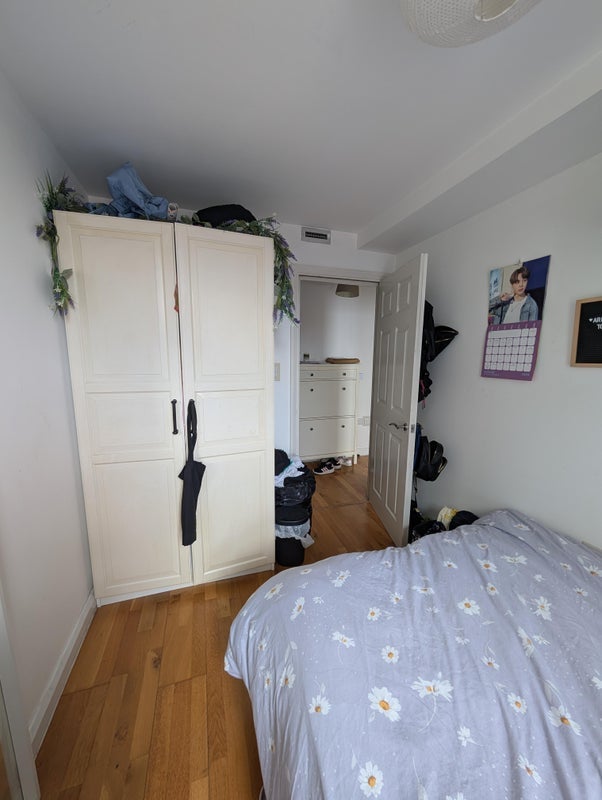 Room Trafalgar Road in Greater London