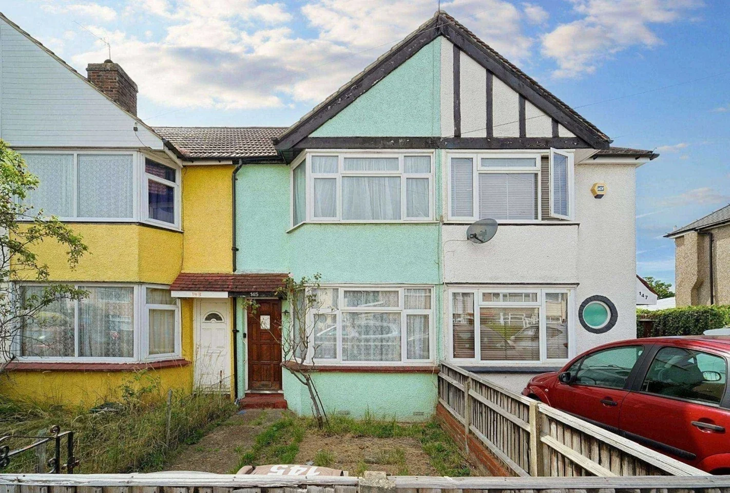 House Fernside Avenue in Greater London