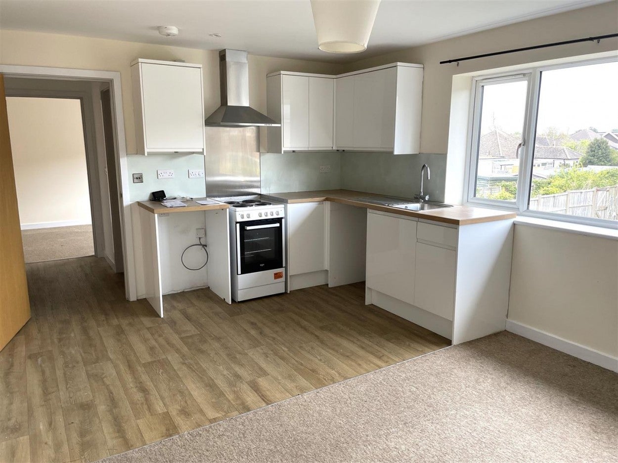 Flat Manning Road in Arun