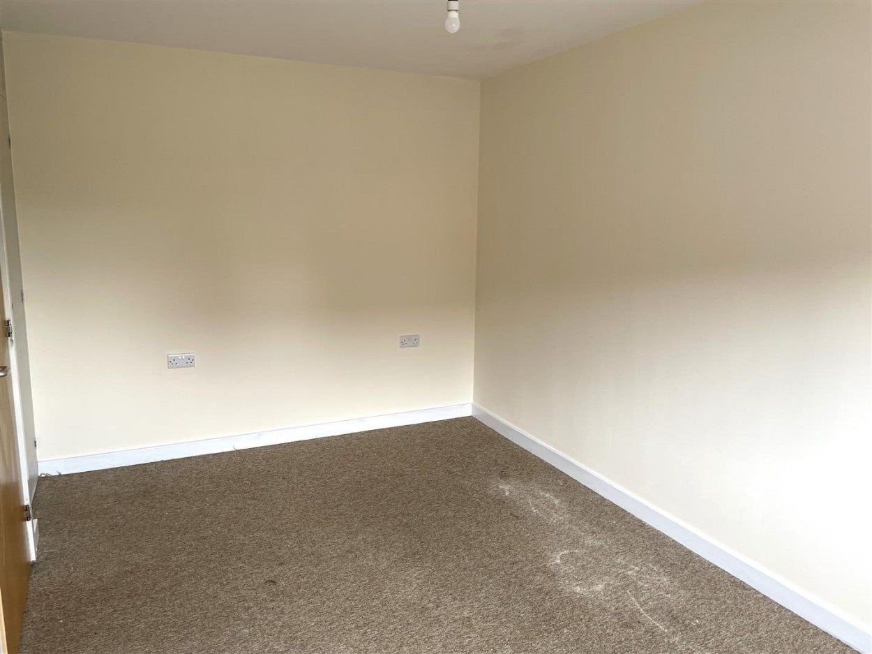 Flat Manning Road in Arun