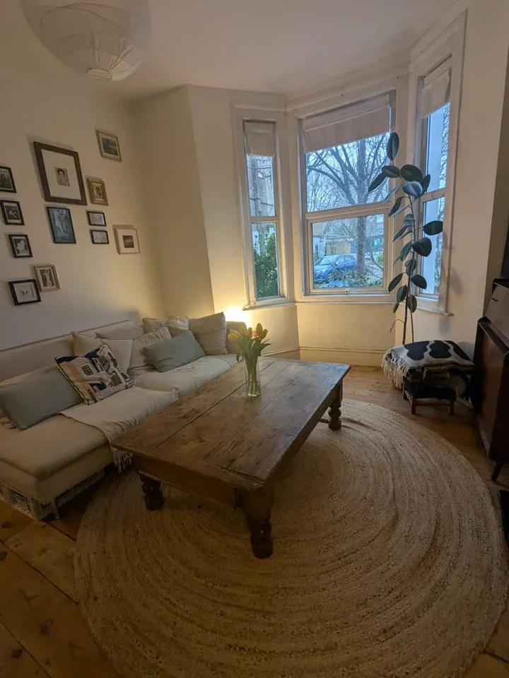 Flat Darwin Street in Greater London