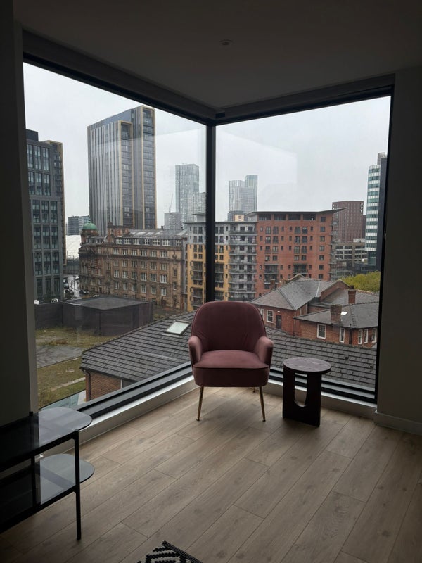 Room Aspin Lane in Manchester