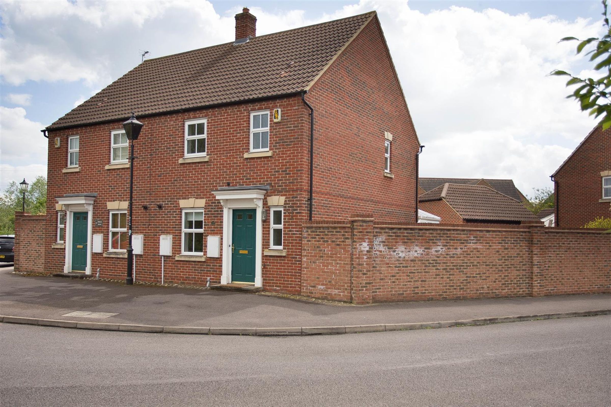 House Spruce Road in Fairford Leys