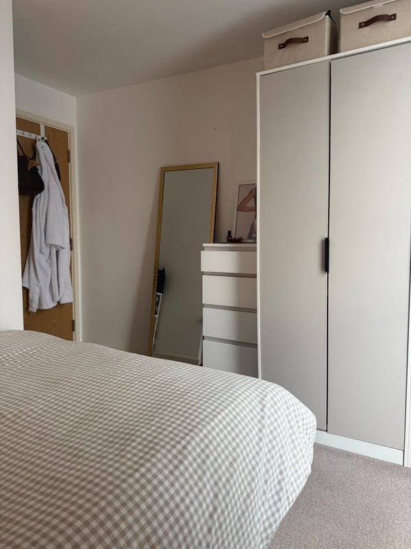 Flat Dalston Square in Greater London