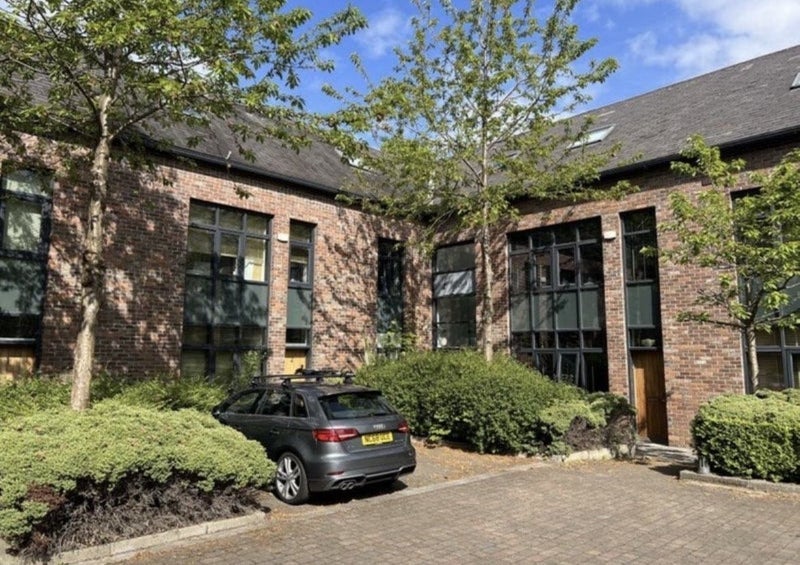 Flat Lime Square in Newcastle upon Tyne