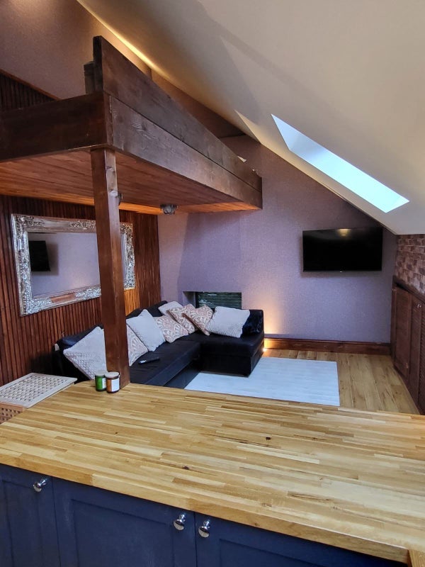 Flat Lime Square in Newcastle upon Tyne