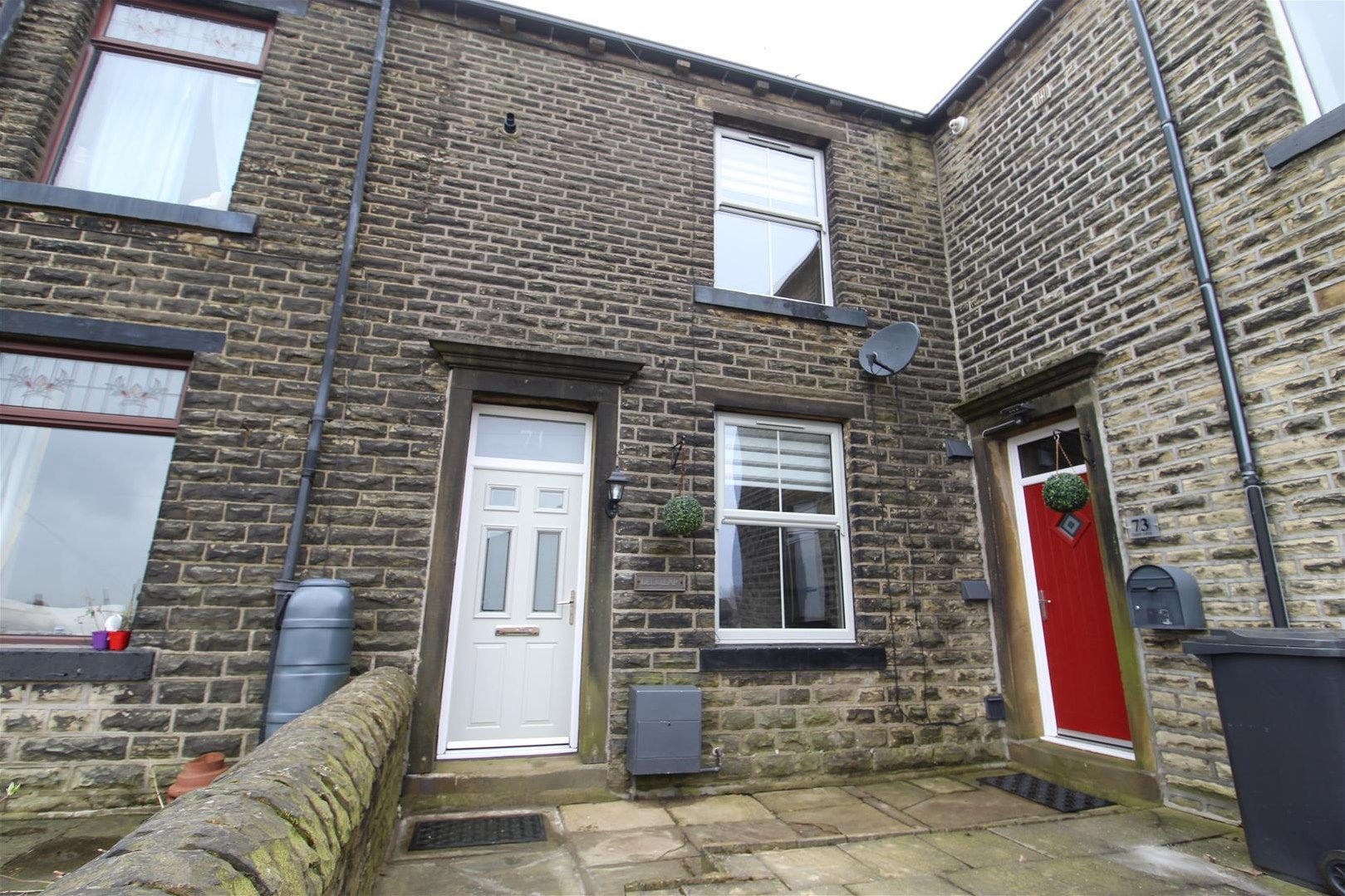 Flat Upper Lane in Calderdale