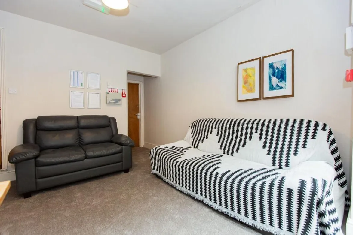 House Charnwood Grove in Rushcliffe