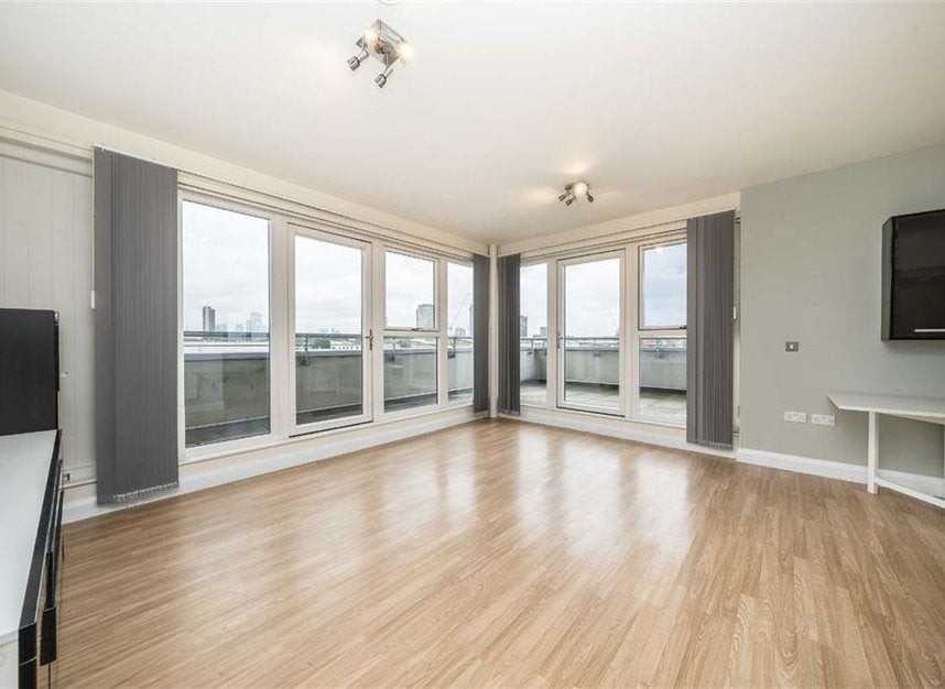 Flat Silwood Street in Greater London