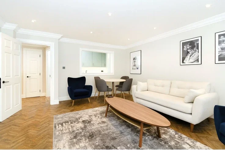 Flat Martlett Court in City of Westminster