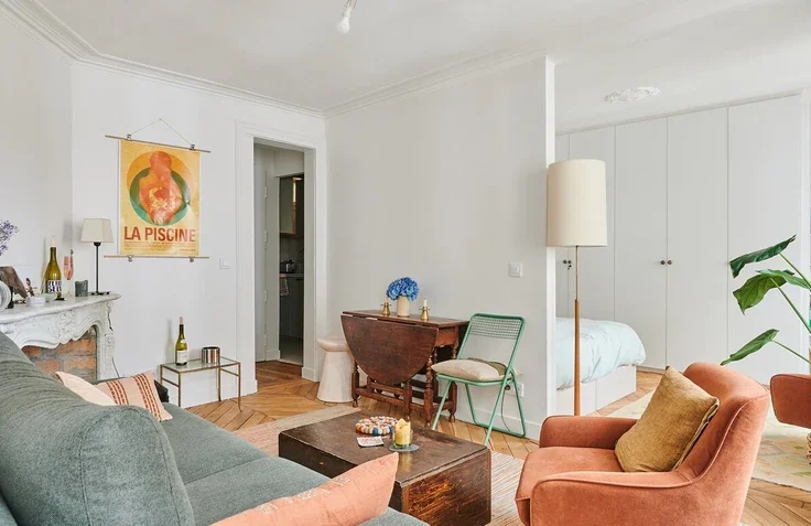 Flat Rue Jean-Baptiste Pigalle in Paris