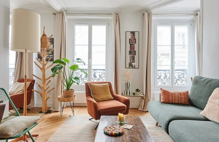 Flat Rue Jean-Baptiste Pigalle in Paris