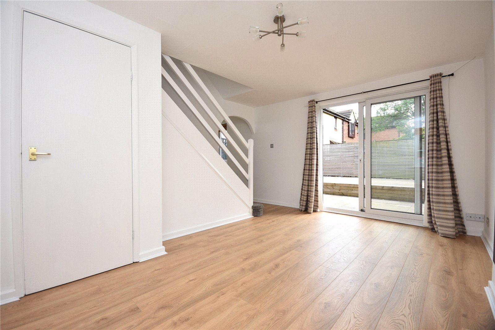 House High Bank Close in Leeds