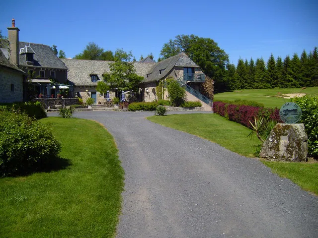 Maison C 3 à Soulages-Bonneval