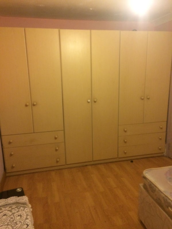 Room Crowden Way in Greater London